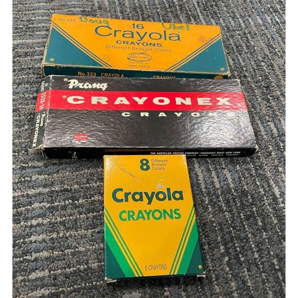 3 VTG Packs of Crayons 16 Pack No 333 8 Pack from 1994 Prang Crayonex 16pk HN - Picture 1 of 5